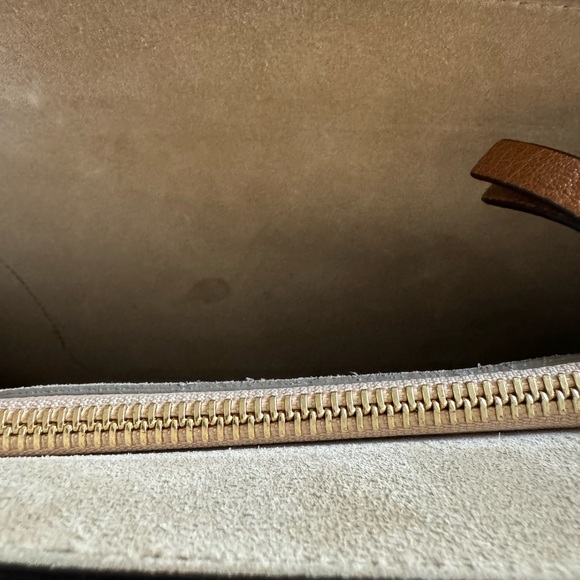 Chloe Faye Medium Bag - Picture 9 of 16